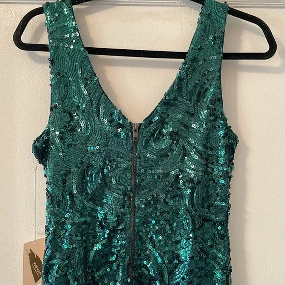 Forever 21 green sequins dress NWT small - Picture 2 of 5